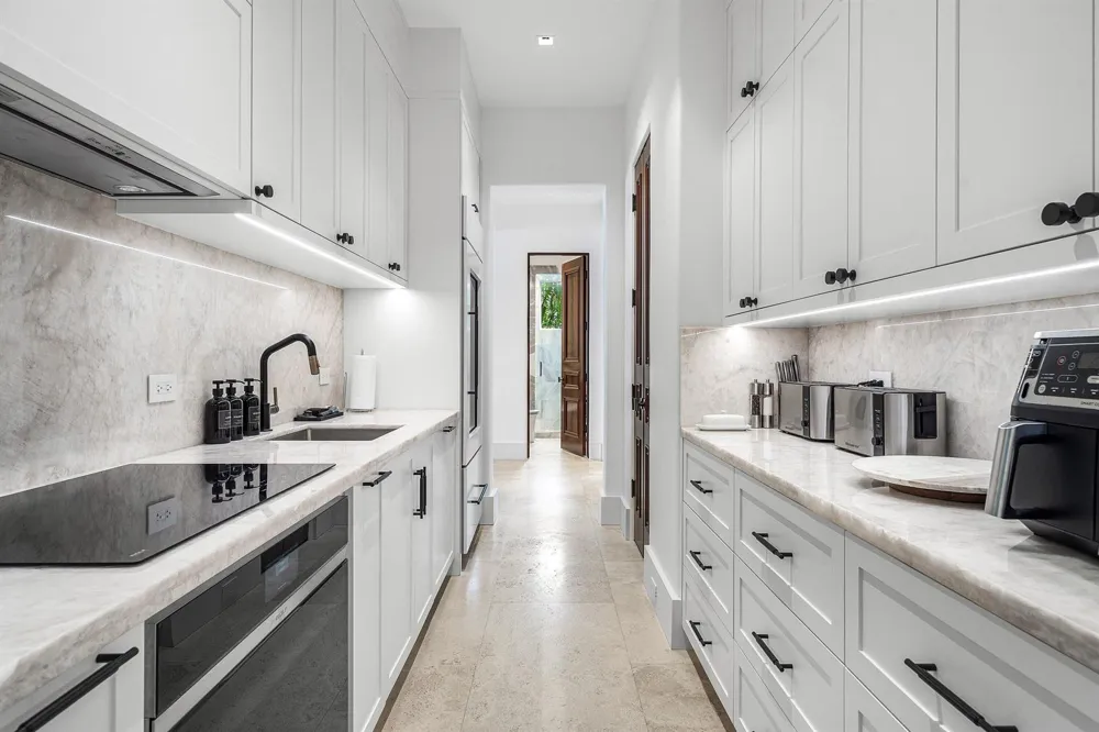 3400 Flagler Drive West Palm Beach, FL 33407