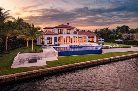 3400 Flagler Drive