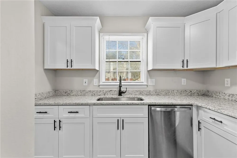 2828 Webb Bridge Road Alpharetta, GA 30009