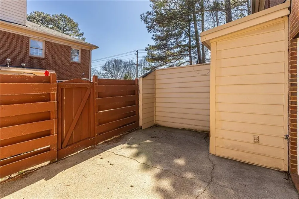 2828 Webb Bridge Road Alpharetta, GA 30009