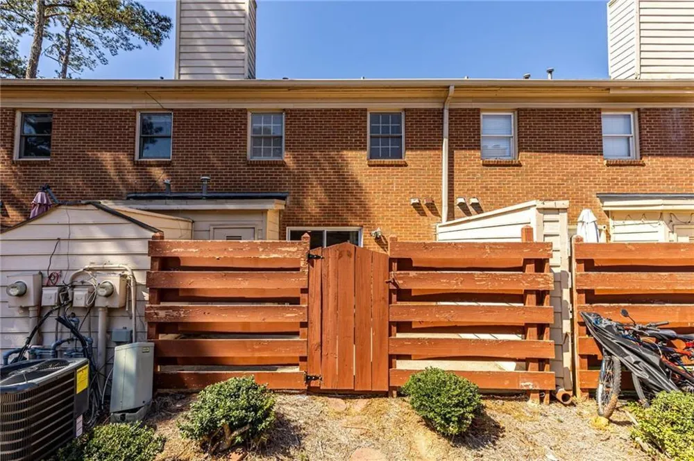 2828 Webb Bridge Road Alpharetta, GA 30009