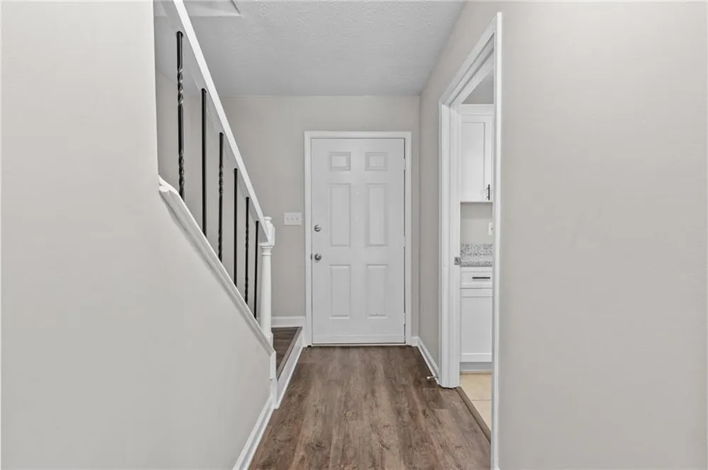 2828 Webb Bridge Road Alpharetta, GA 30009
