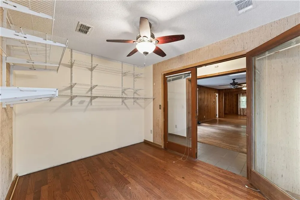 4490 Dallas Street Acworth, GA 30101