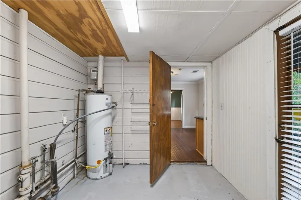 4490 Dallas Street Acworth, GA 30101