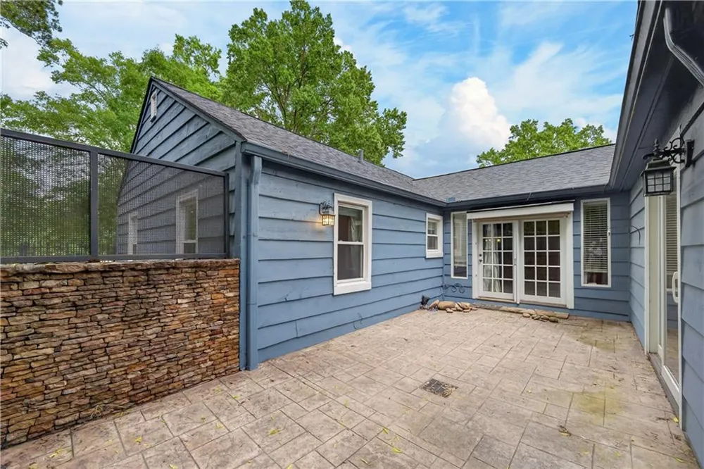 4490 Dallas Street Acworth, GA 30101