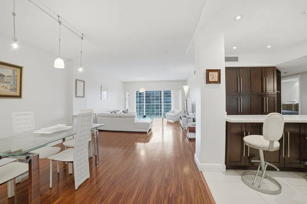 1985 S OCEAN DRIVE #6G Hallandale Beach, FL 33009