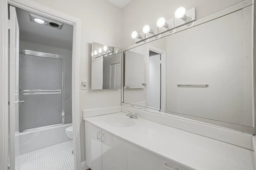 1985 S OCEAN DRIVE #6G Hallandale Beach, FL 33009