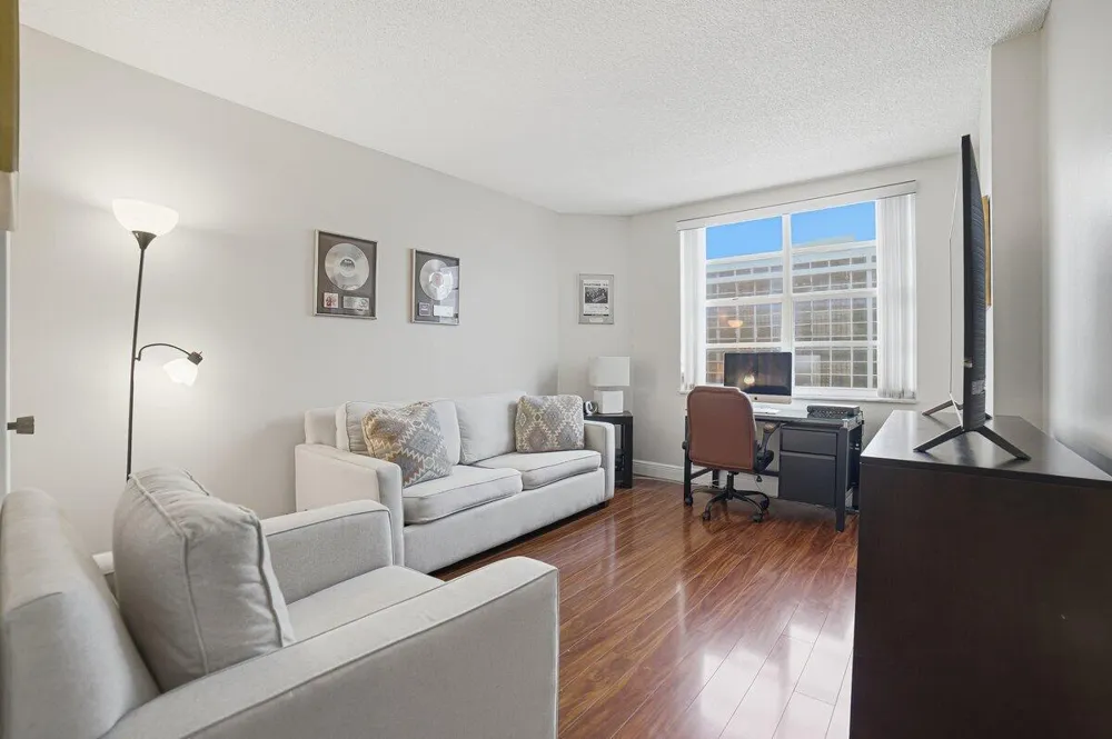1985 S OCEAN DRIVE #6G Hallandale Beach, FL 33009