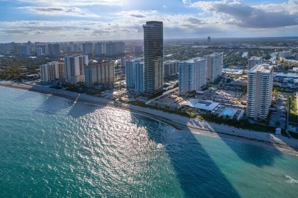 1985 S OCEAN DRIVE #6G Hallandale Beach, FL 33009