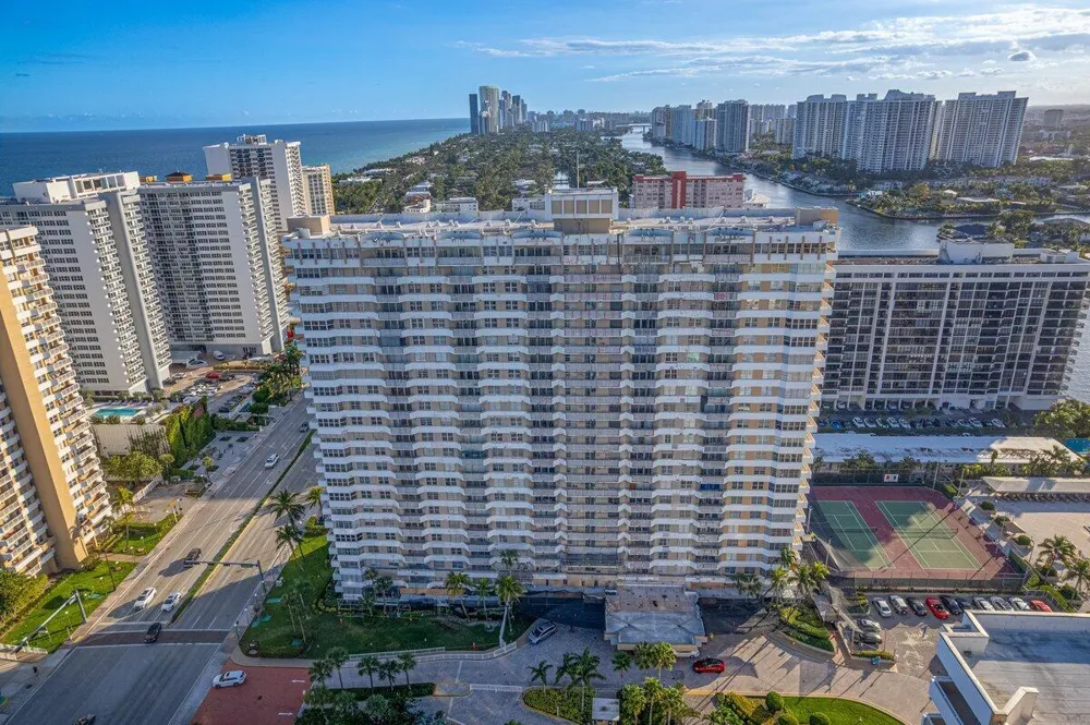 1985 S OCEAN DRIVE #6G Hallandale Beach, FL 33009