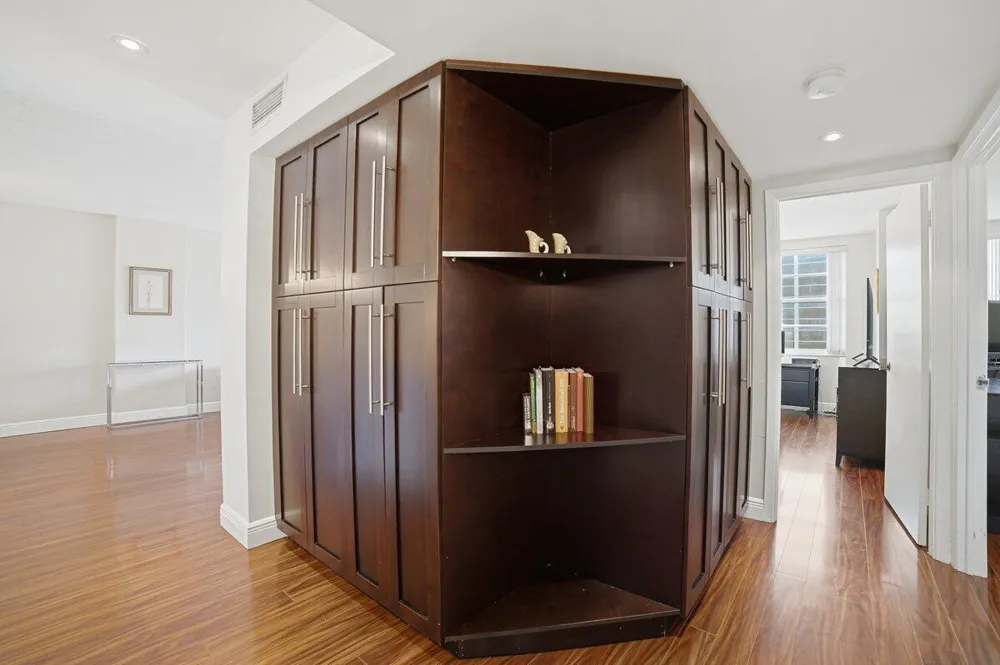 1985 S OCEAN DRIVE #6G Hallandale Beach, FL 33009