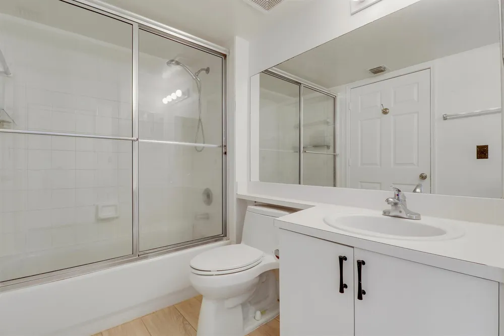 242 Village Boulevard #2212 Tequesta, FL 33469