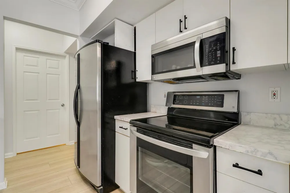 242 Village Boulevard #2212 Tequesta, FL 33469