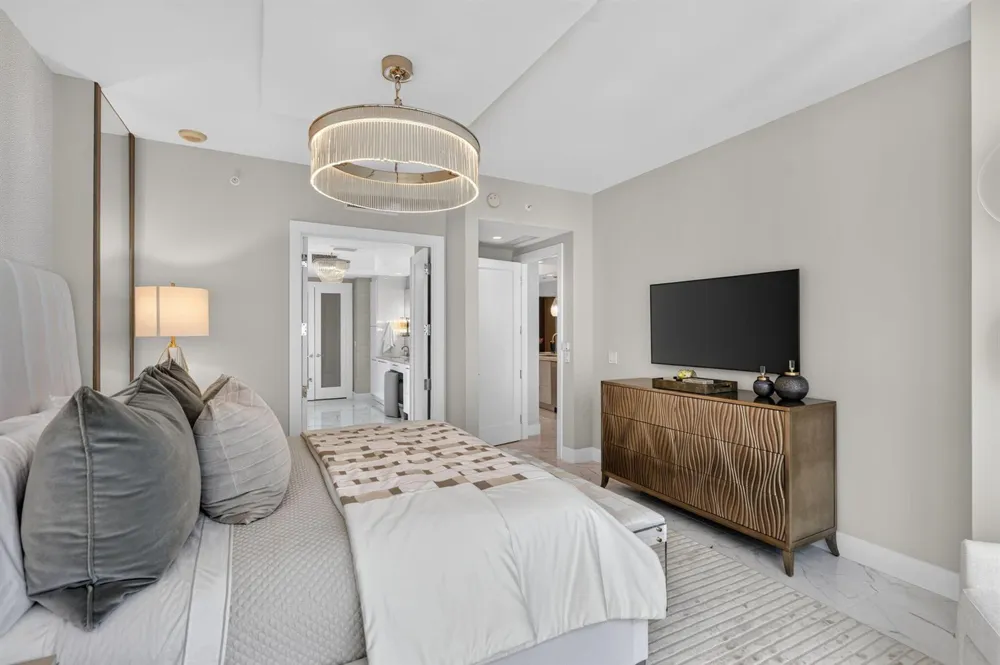 1 Water Club Way #1904 North Palm Beach, FL 33408