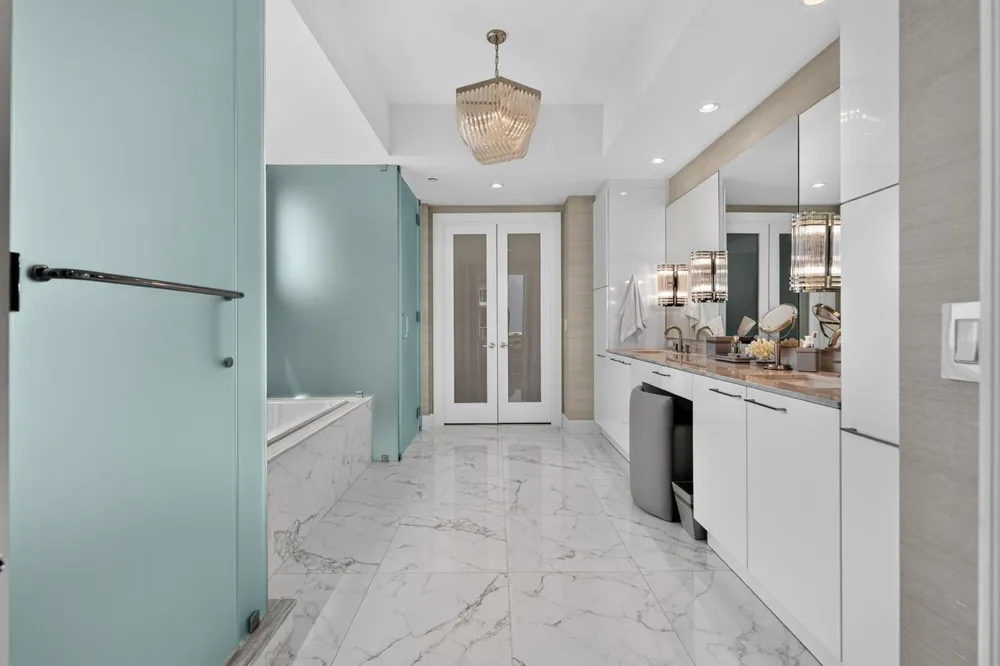 1 Water Club Way #1904 North Palm Beach, FL 33408
