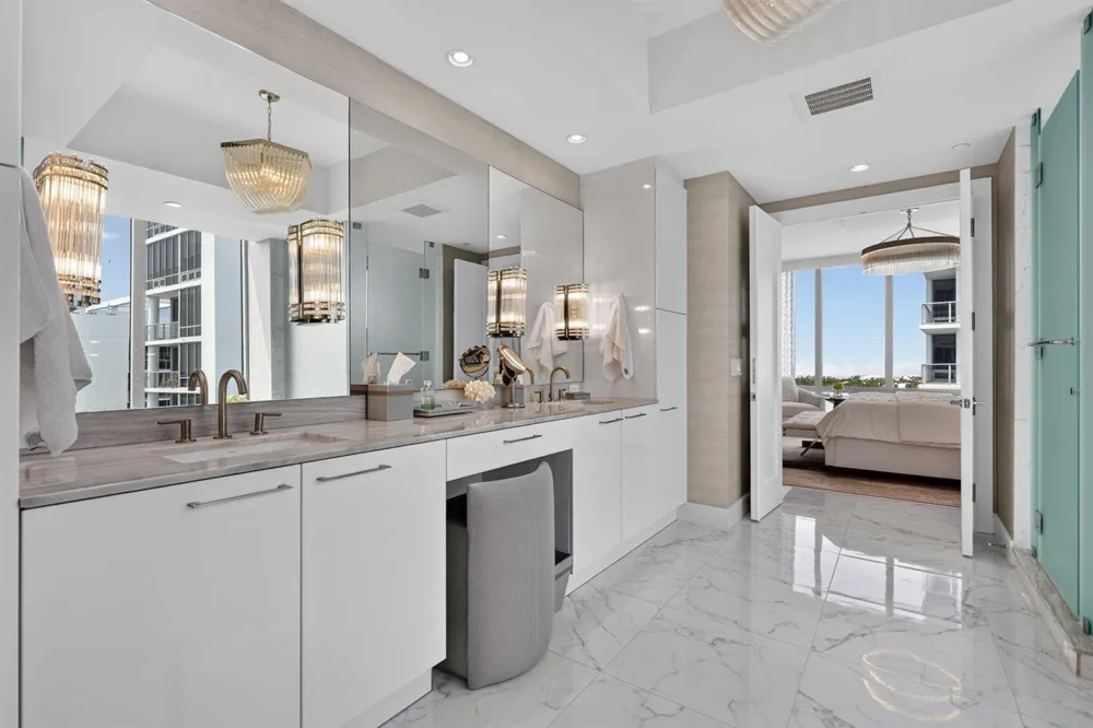 1 Water Club Way #1904 North Palm Beach, FL 33408