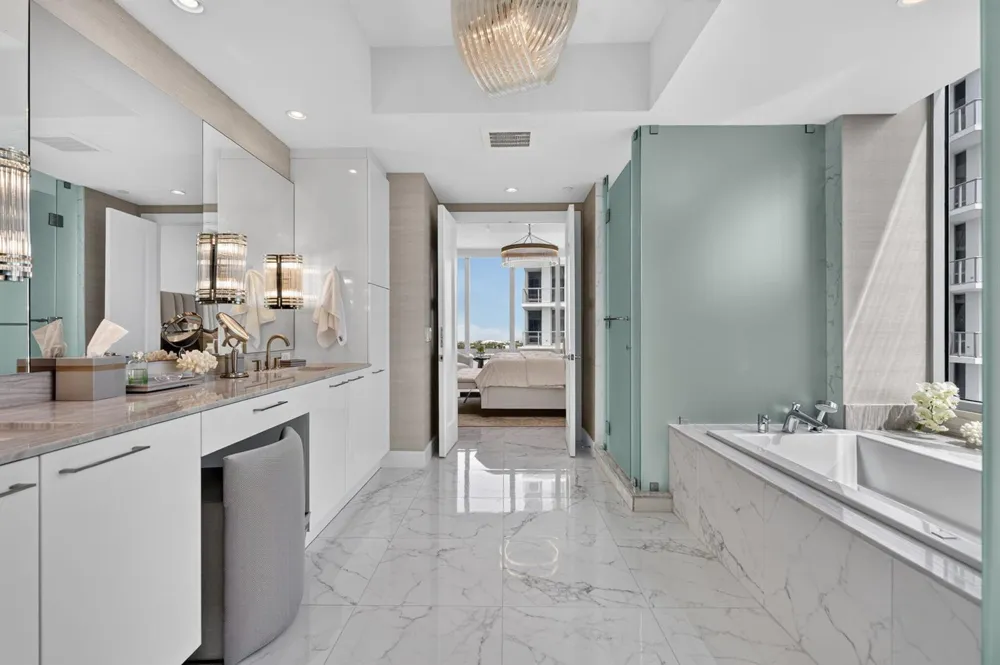 1 Water Club Way #1904 North Palm Beach, FL 33408