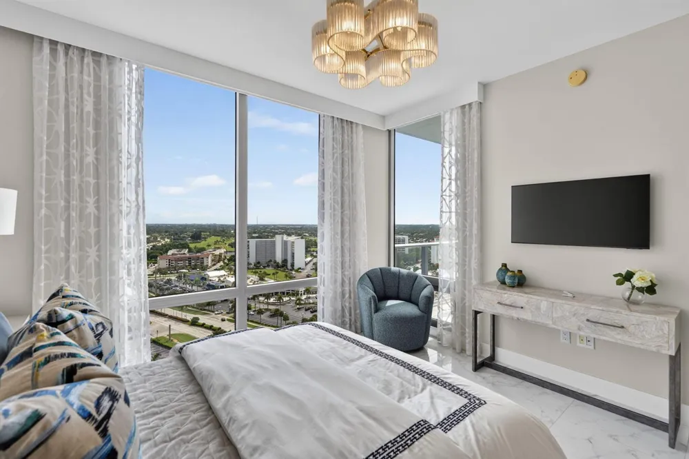 1 Water Club Way #1904 North Palm Beach, FL 33408