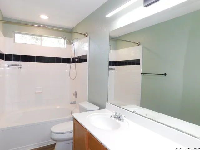 4615 ADKINS TRL San Antonio, TX 78238