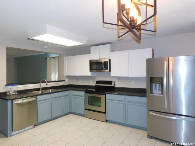 4615 ADKINS TRL San Antonio, TX 78238