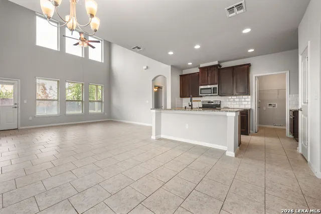 5903 BRIDLE BND San Antonio, TX 78218