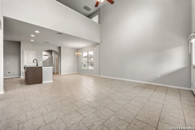 5903 BRIDLE BND San Antonio, TX 78218