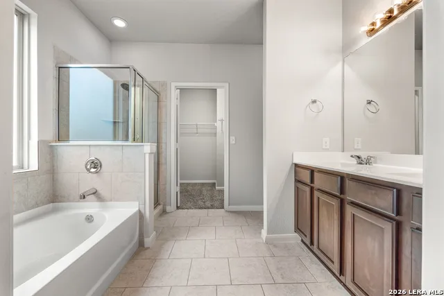 5903 BRIDLE BND San Antonio, TX 78218