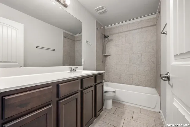 5903 BRIDLE BND San Antonio, TX 78218