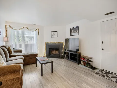 4652 White Rock Circle #3