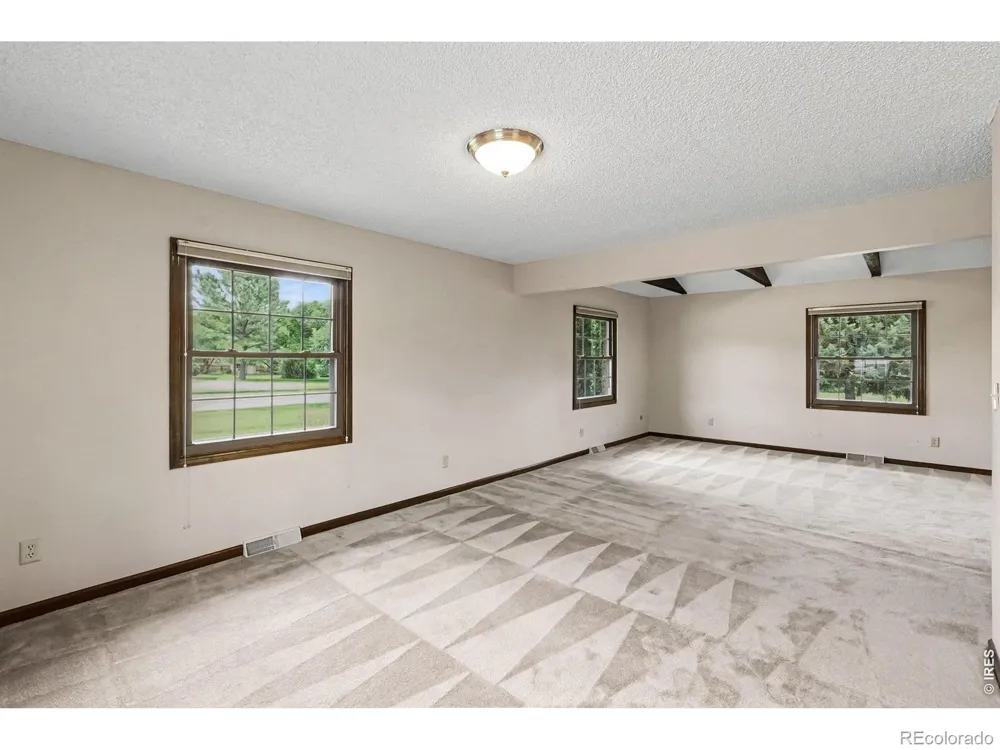 3105 Grand View Drive Greeley, CO 80631