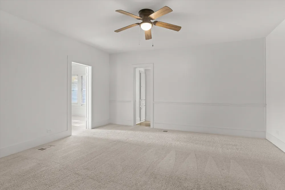 307 S Crockett Street Edgewood, TX 75117