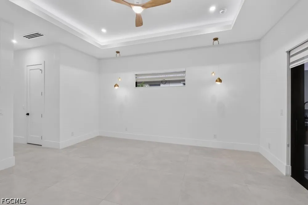SW 28th Street Cape Coral, FL 33914