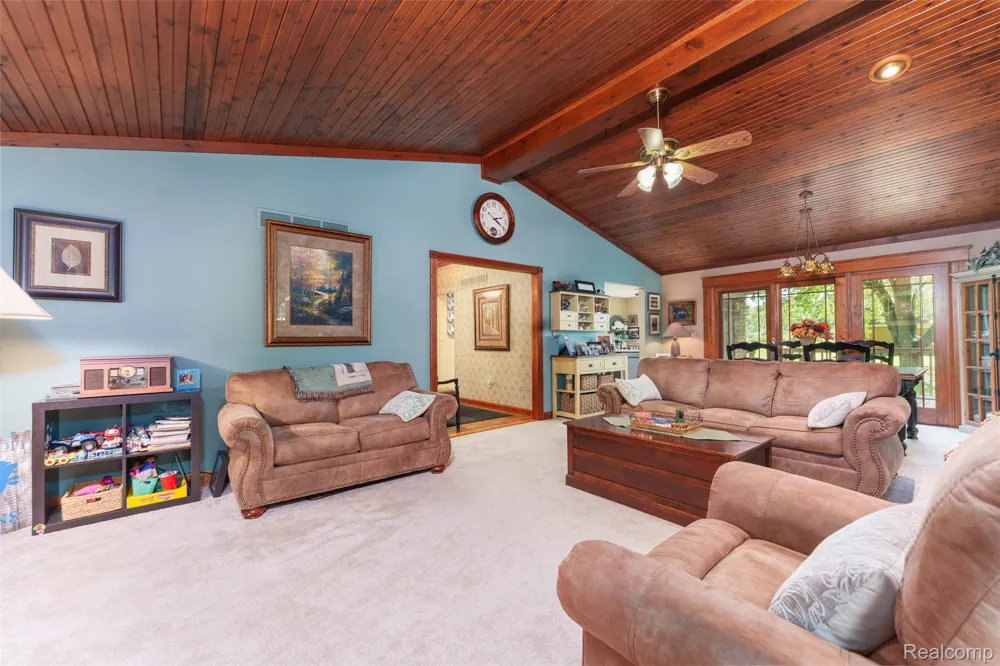 6209 Raddatz Road Cohoctah Township, MI 48836