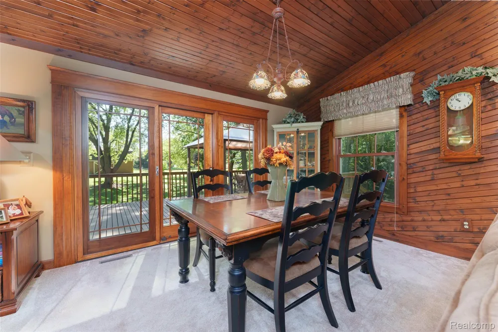 6209 Raddatz Road Cohoctah Township, MI 48836