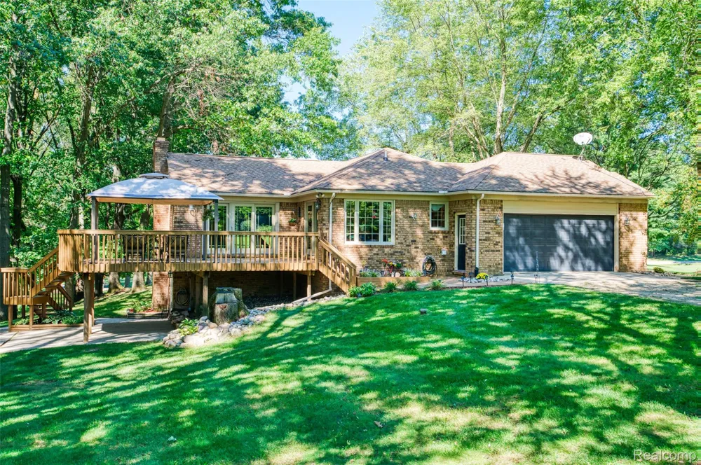 6209 Raddatz Road Cohoctah Township, MI 48836
