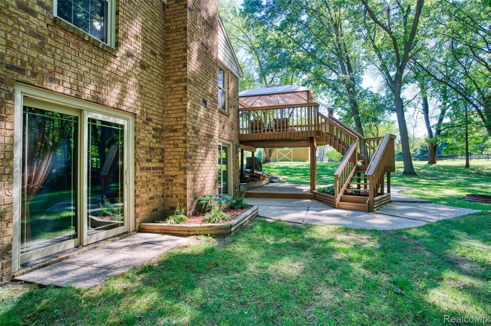 6209 Raddatz Road Cohoctah Township, MI 48836