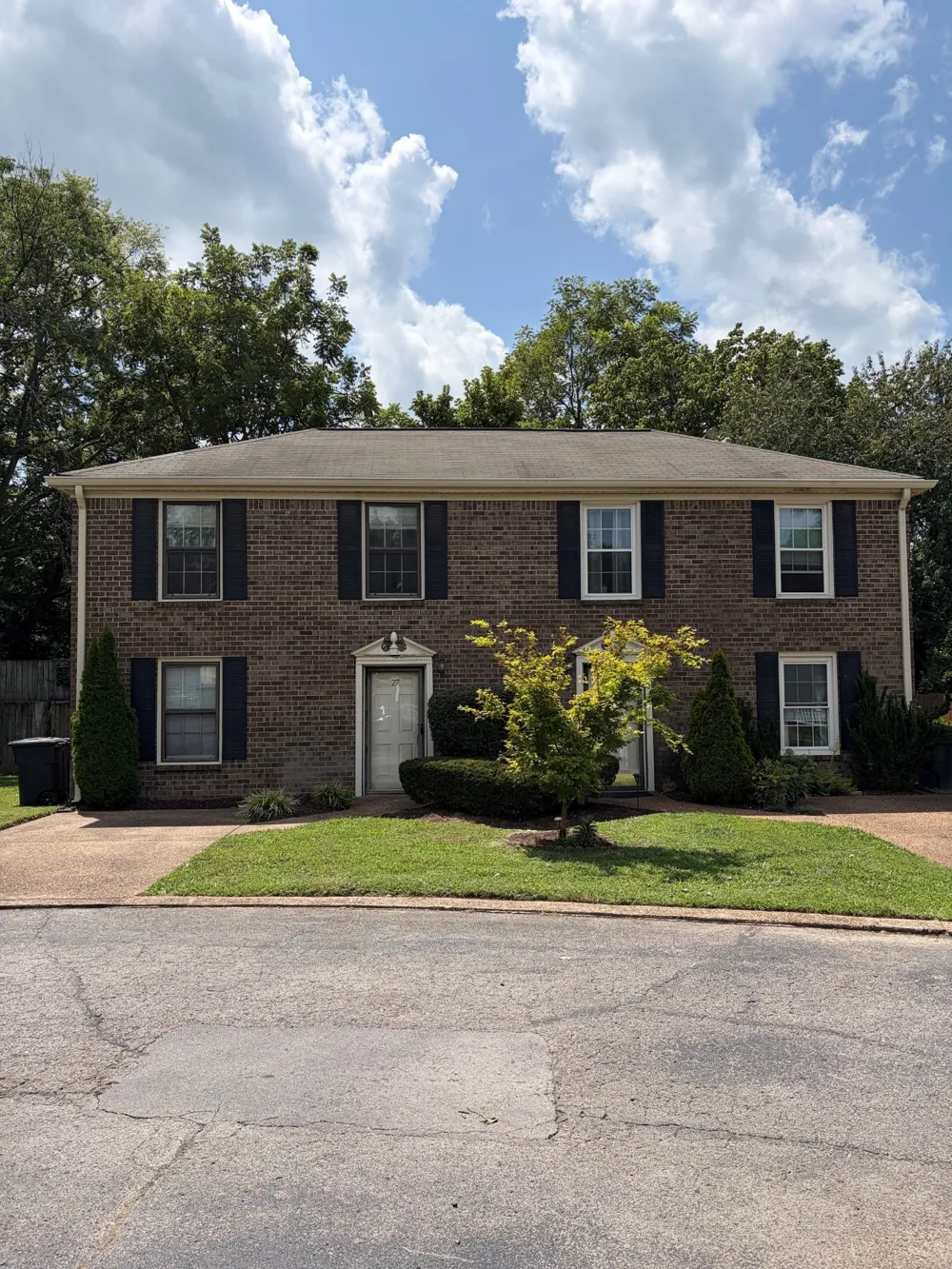 1129 W Main St #27 Franklin, TN 37064