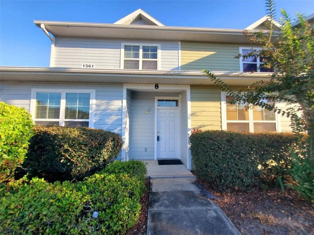 1561 NW 29TH ROAD #8 Gainesville, FL 32605