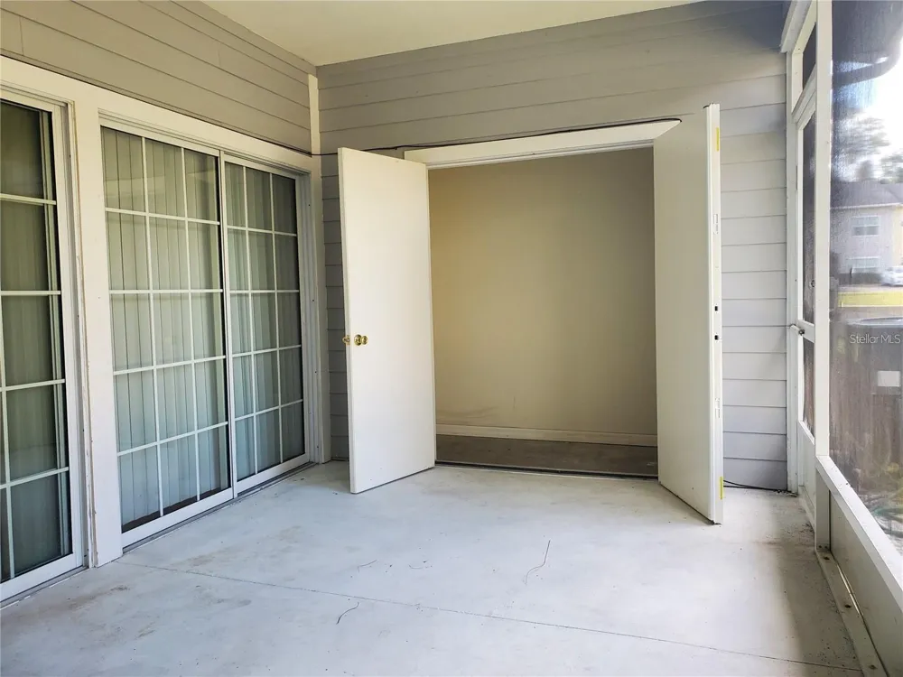 1561 NW 29TH ROAD #8 Gainesville, FL 32605