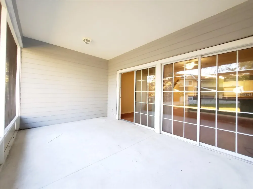 1561 NW 29TH ROAD #8 Gainesville, FL 32605