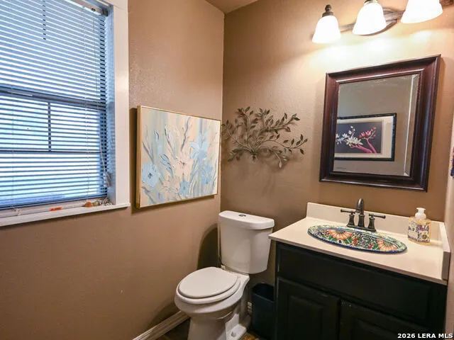 5032 S SANTA CLARA RD Seguin, TX 78155