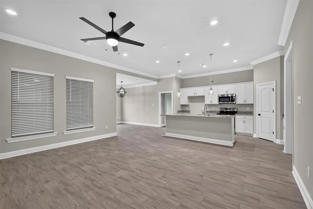 404 Blanchard Loop Loop Bossier City, LA 71111
