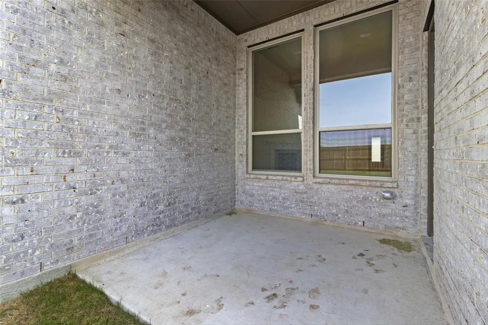 4016 Grotto Drive Royse City, TX 75189