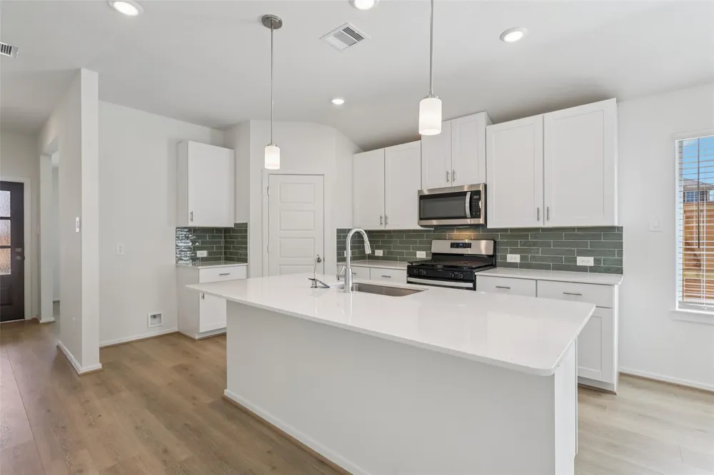12027 Marlin Strait Drive Baytown, TX 77523