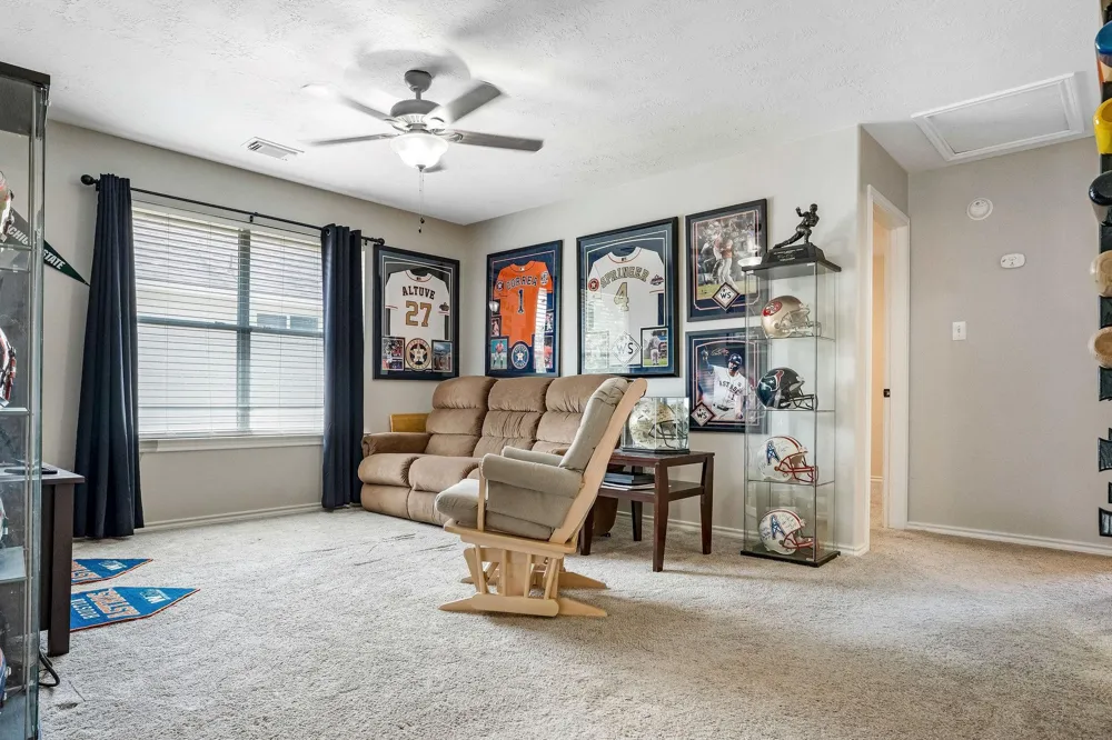 20915 Sandy Briar Court Spring, TX 77379
