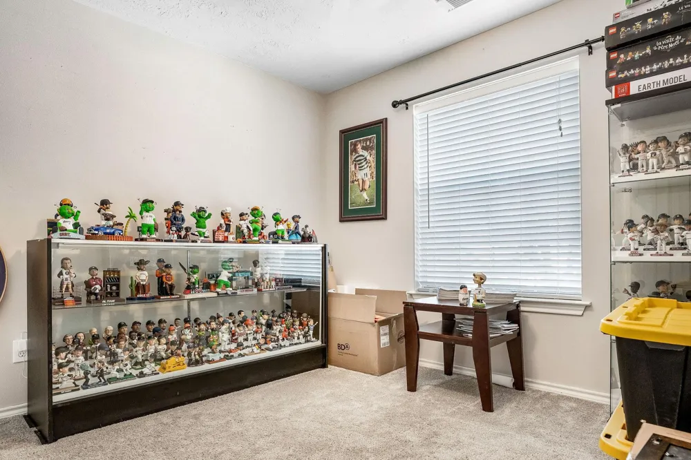 20915 Sandy Briar Court Spring, TX 77379