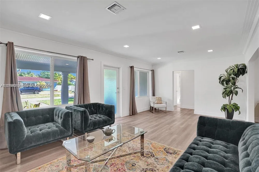 630 NE 52nd Ter Miami, FL 33137
