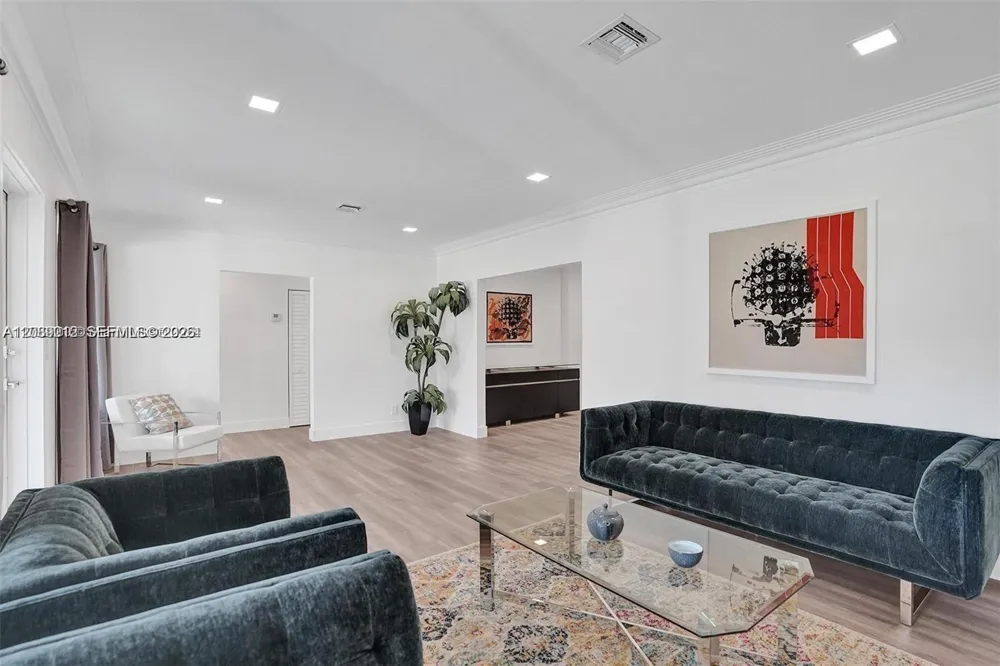 630 NE 52nd Ter Miami, FL 33137
