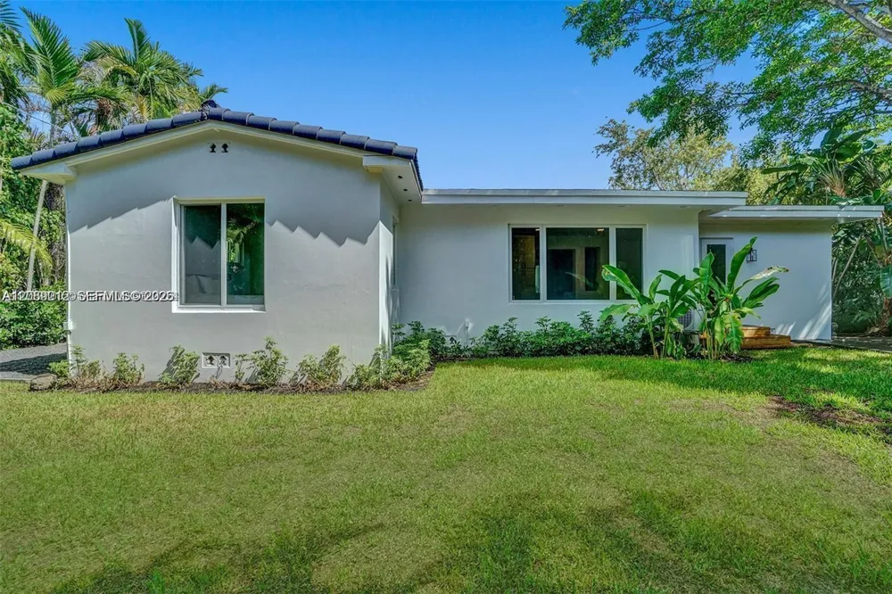 630 NE 52nd Ter Miami, FL 33137