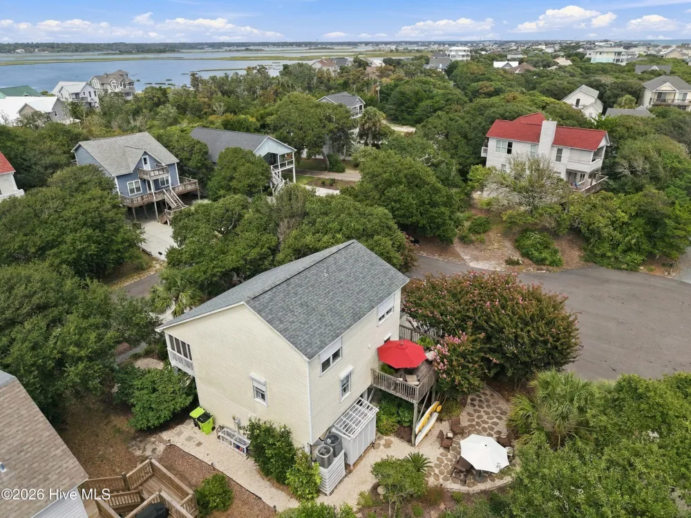 11 Shell Court Surf City, NC 28445